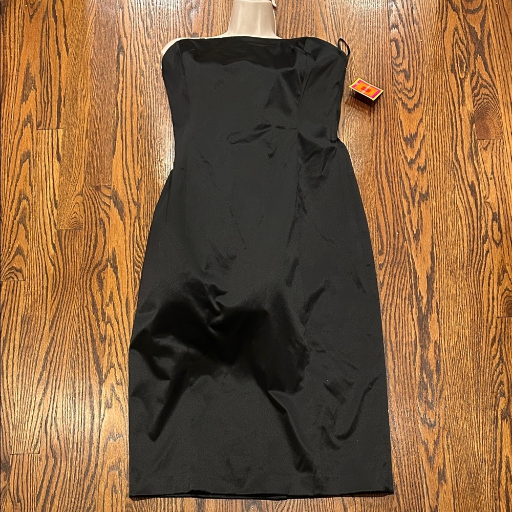 Isaac Mizrahi Classic Black Strapless Dress